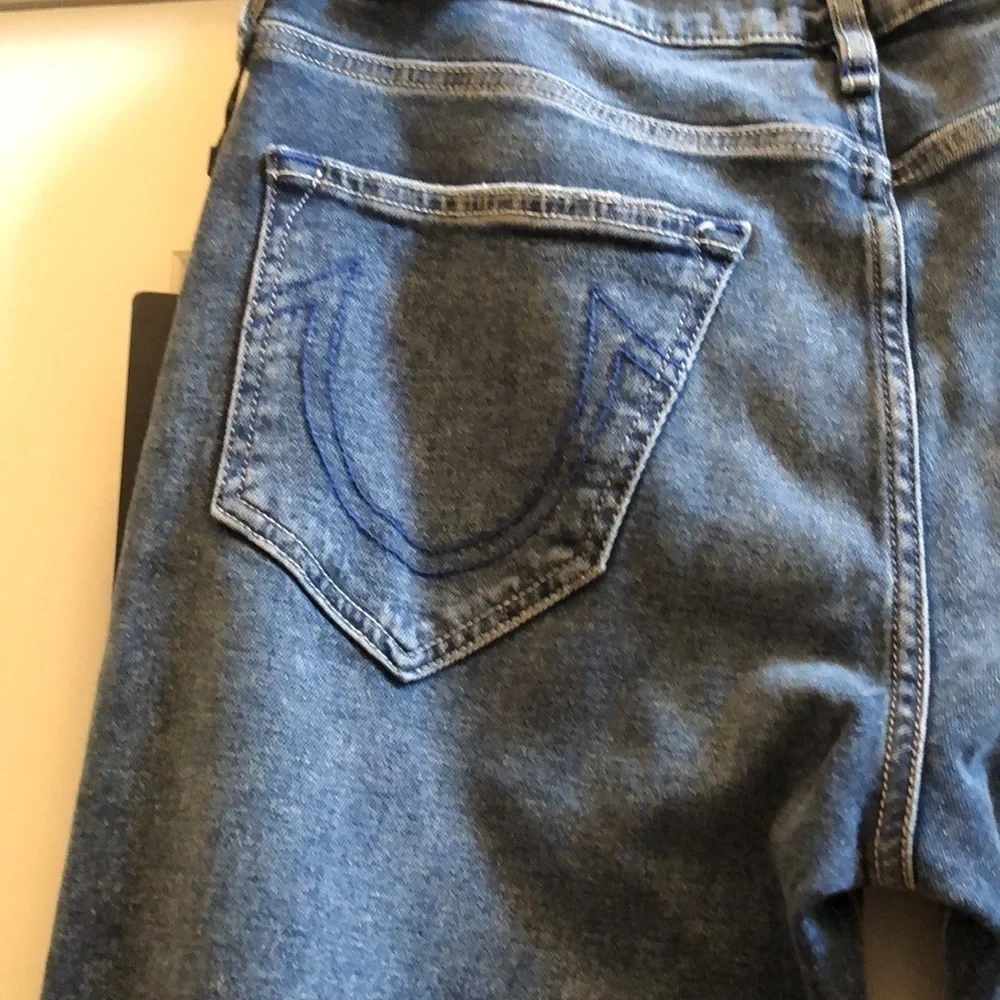 True Religion Geno Relaxed Slim Jeans 31